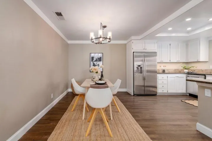 998 Santa Cruz Way, Rohnert Park, California 94928