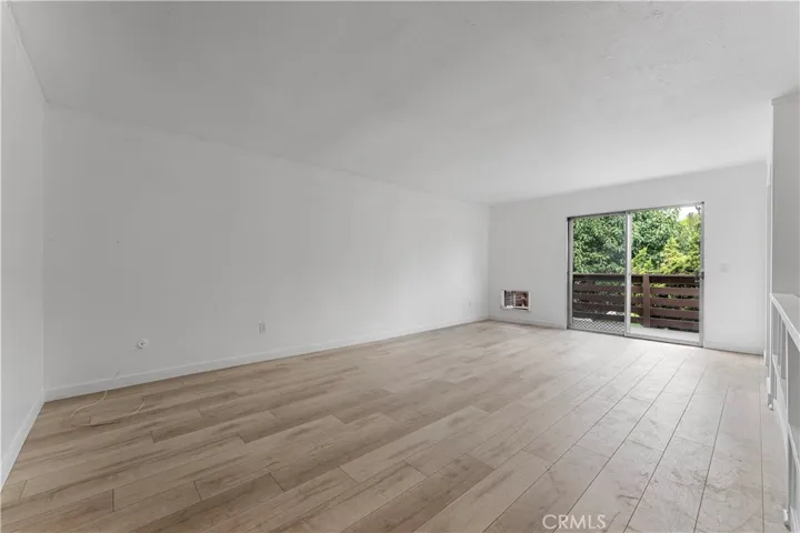bedroom / patio