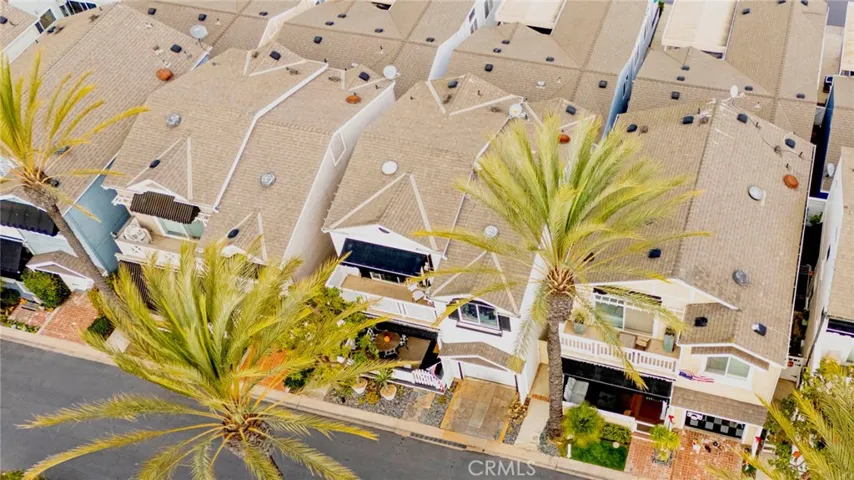 39 Beach Drive, Newport Beach, California 92663