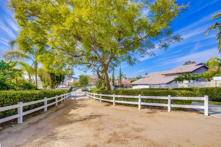 5695 Via Mariposa, Yorba Linda, California 92887