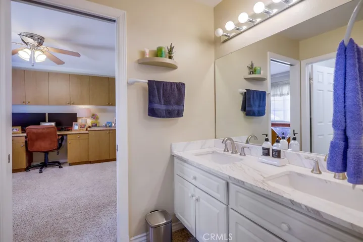 5695 Via Mariposa, Yorba Linda, California 92887