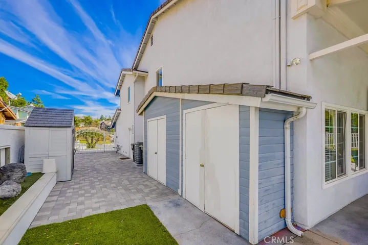 5695 Via Mariposa, Yorba Linda, California 92887