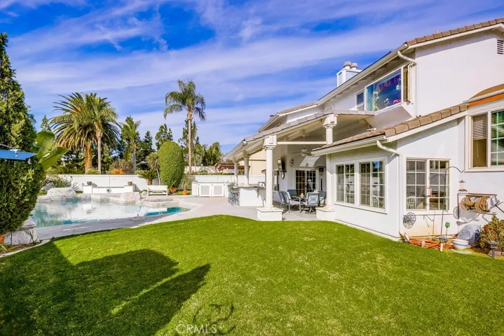 5695 Via Mariposa, Yorba Linda, California 92887