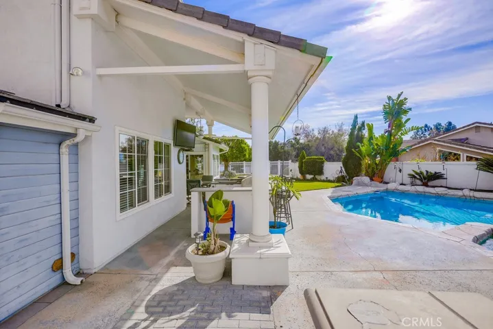 5695 Via Mariposa, Yorba Linda, California 92887