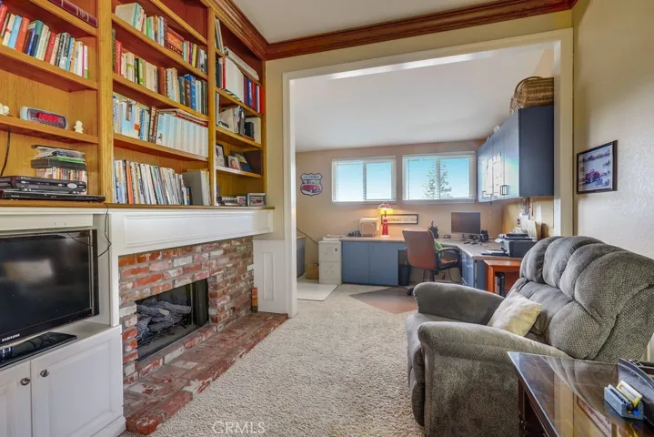 5695 Via Mariposa, Yorba Linda, California 92887