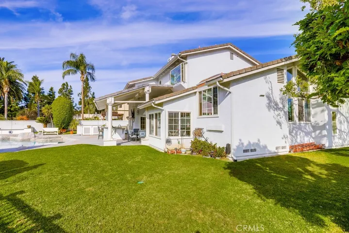 5695 Via Mariposa, Yorba Linda, California 92887