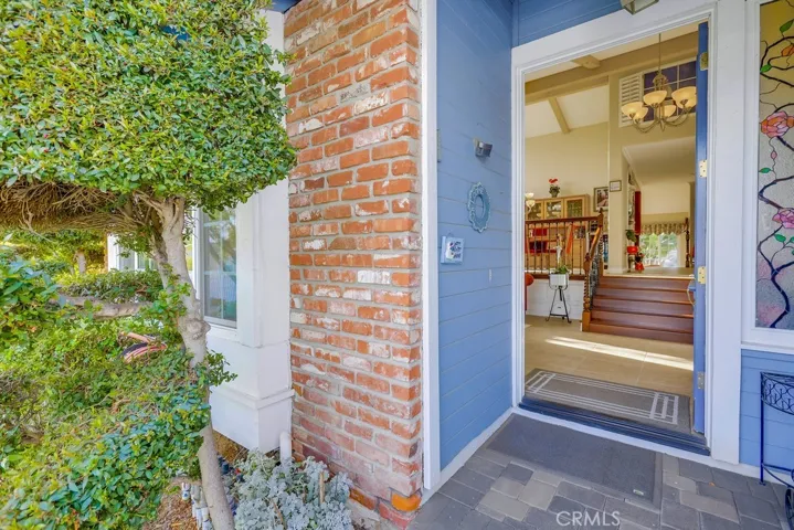 5695 Via Mariposa, Yorba Linda, California 92887