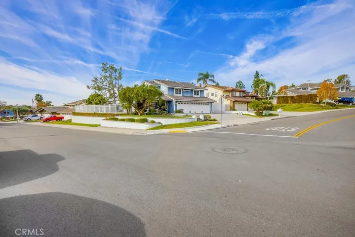 5695 Via Mariposa, Yorba Linda, California 92887