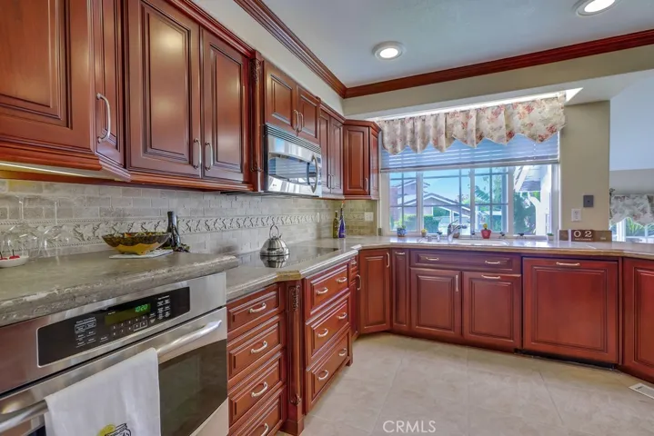 5695 Via Mariposa, Yorba Linda, California 92887