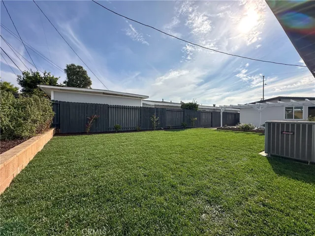 2749 E Everett Place, Orange, California 92867