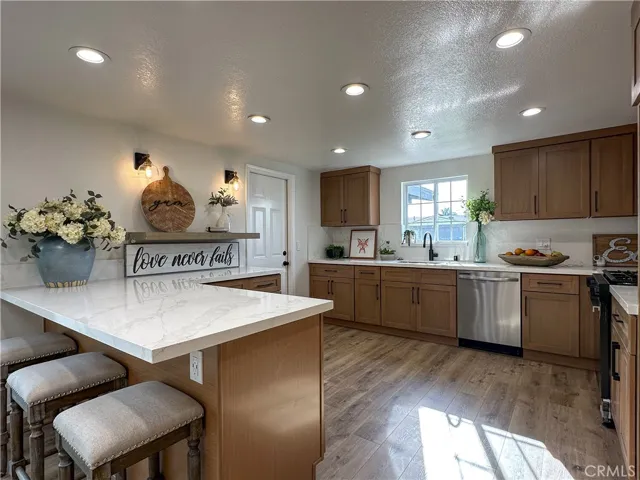 2749 E Everett Place, Orange, California 92867