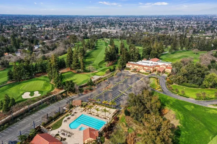 1987 Las Encinas Court, Los Gatos, California 95032