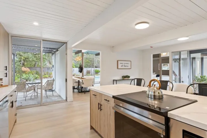 661 Vanderbilt Drive, Sunnyvale, California 94087
