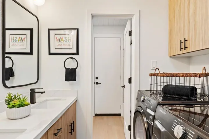661 Vanderbilt Drive, Sunnyvale, California 94087