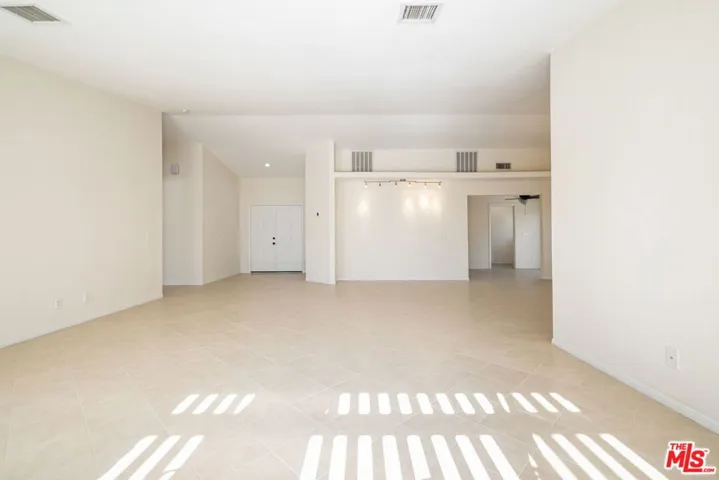 27170 Shadowcrest Lane, Cathedral City, California 92234