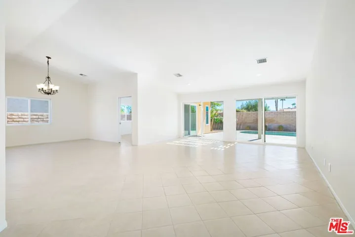 27170 Shadowcrest Lane, Cathedral City, California 92234