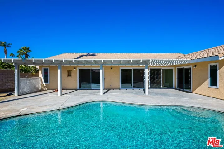 27170 Shadowcrest Lane, Cathedral City, California 92234