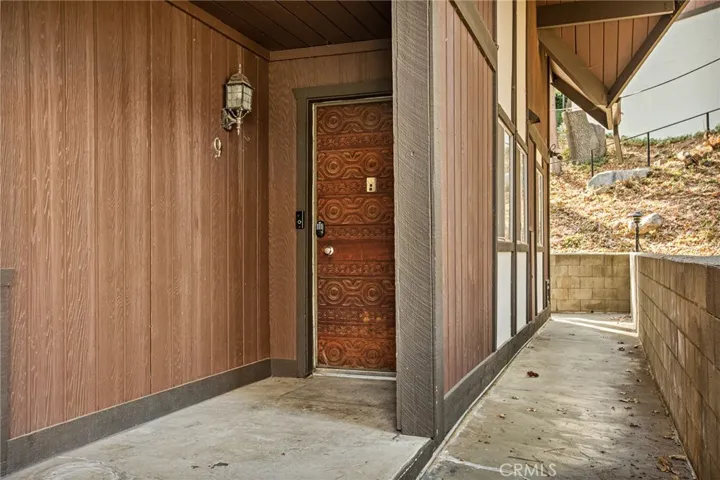 966 Willow Creek Road 9, Lake Arrowhead, California 92352