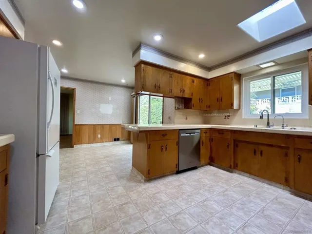 5970 Del Cerro Blvd, San Diego, California 92120