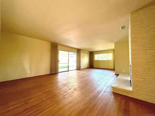 5970 Del Cerro Blvd, San Diego, California 92120