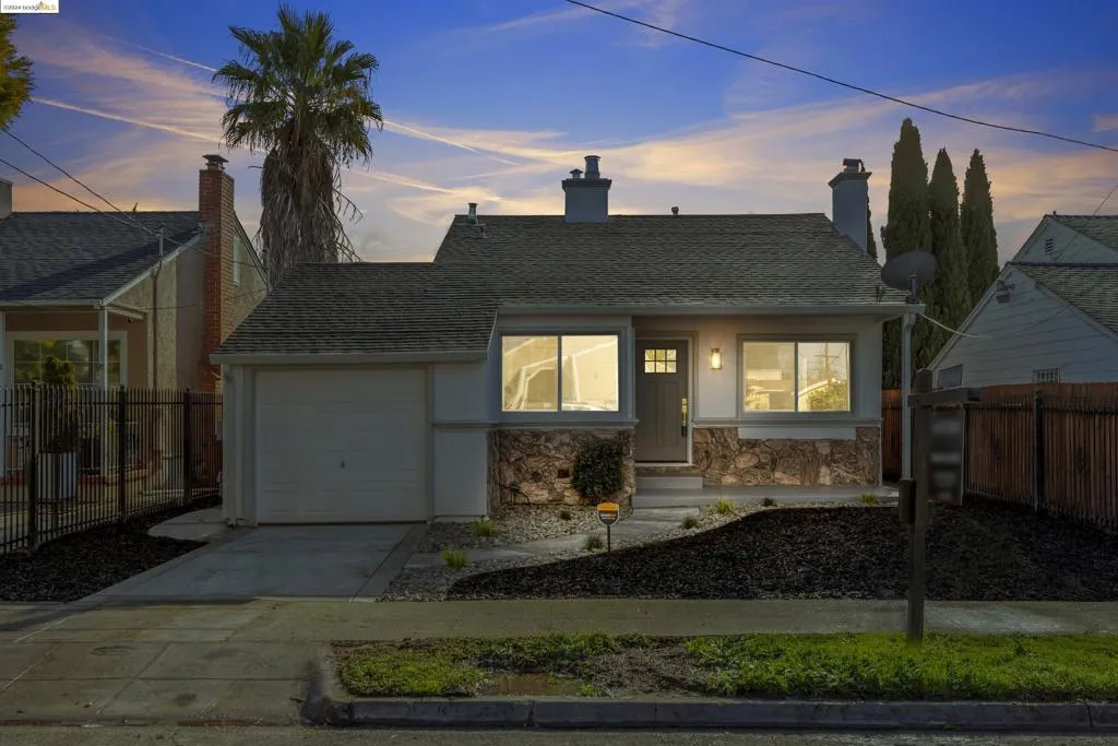 1374 62nd Ave, Oakland, California 94621 home-pic-23