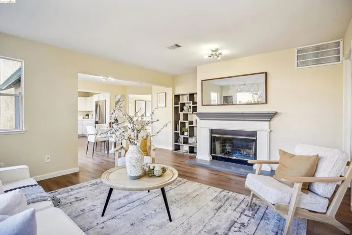 2019 Laguna Dr, Hayward, California 94545