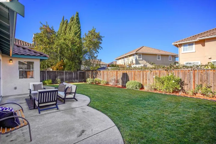 2019 Laguna Dr, Hayward, California 94545