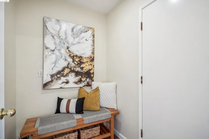 2019 Laguna Dr, Hayward, California 94545