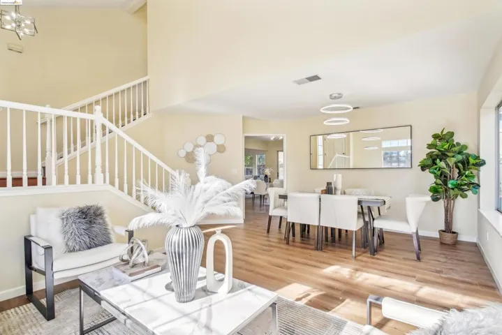 2019 Laguna Dr, Hayward, California 94545