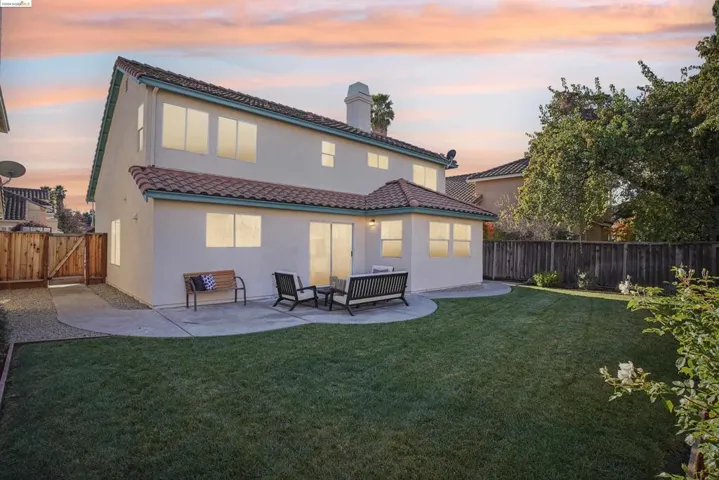 2019 Laguna Dr, Hayward, California 94545