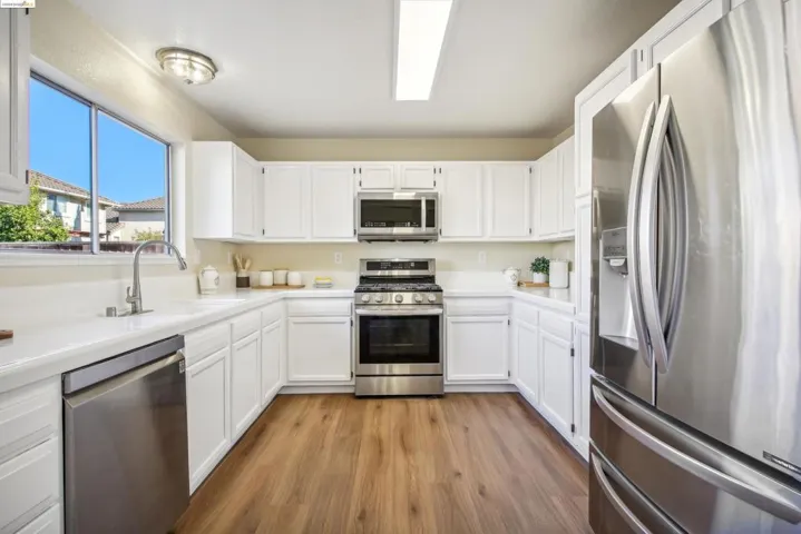 2019 Laguna Dr, Hayward, California 94545