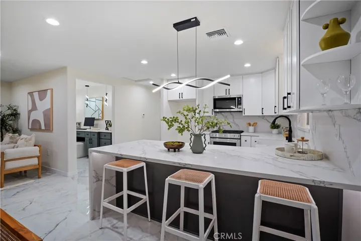 2350 E Delia Lane, Orange, California 92869