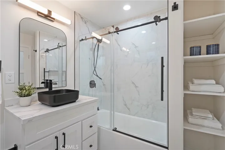 2350 E Delia Lane, Orange, California 92869