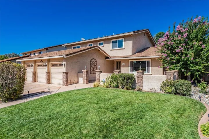 15880 La Mirada Court, Morgan Hill, California 95037