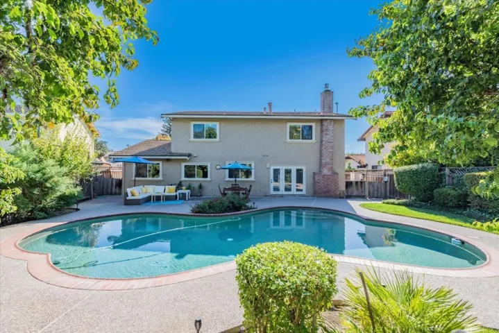 15880 La Mirada Court, Morgan Hill, California 95037