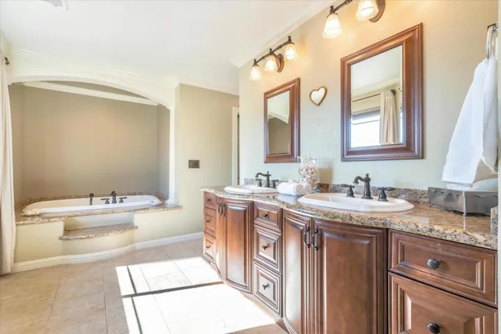 15880 La Mirada Court, Morgan Hill, California 95037