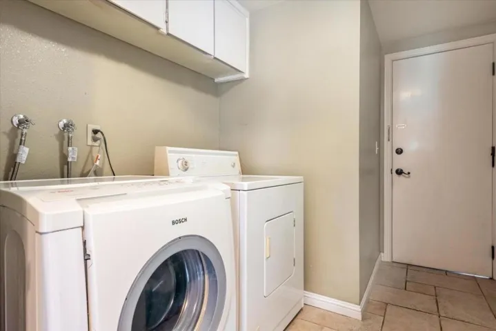 15880 La Mirada Court, Morgan Hill, California 95037