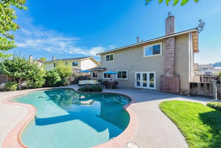 15880 La Mirada Court, Morgan Hill, California 95037