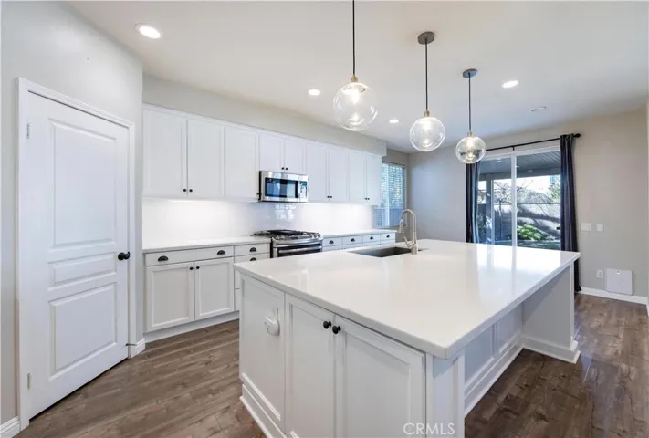 39707 Cambridge Place, Temecula, California 92591