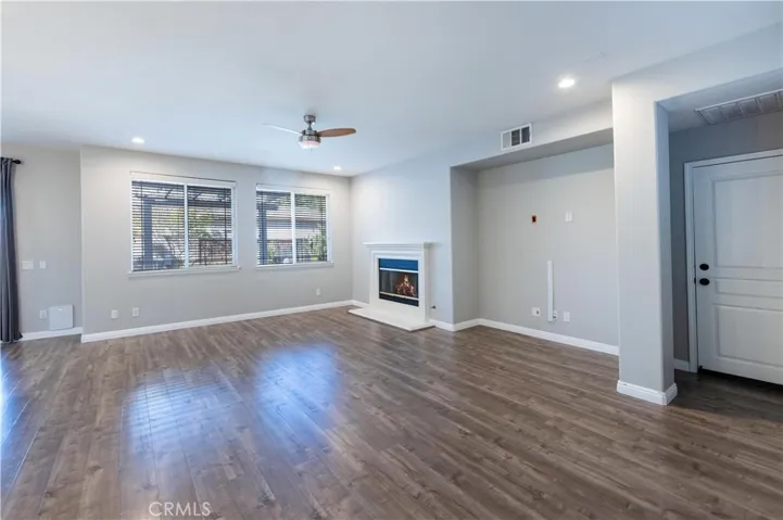 39707 Cambridge Place, Temecula, California 92591