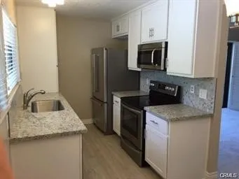 270 Streamwood, Irvine, California 92620