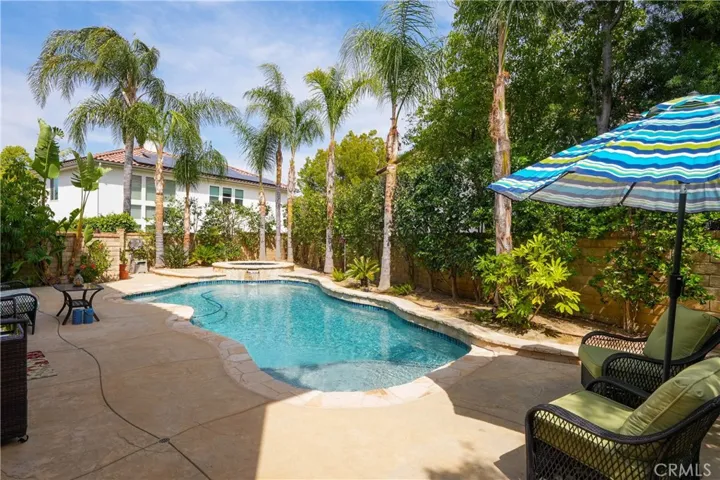 29126 Starwood Place, Saugus, California 91390