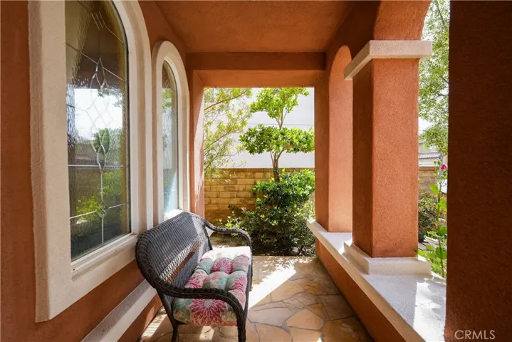 29126 Starwood Place, Saugus, California 91390
