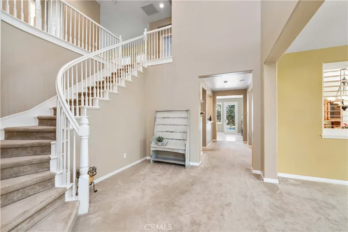 29126 Starwood Place, Saugus, California 91390