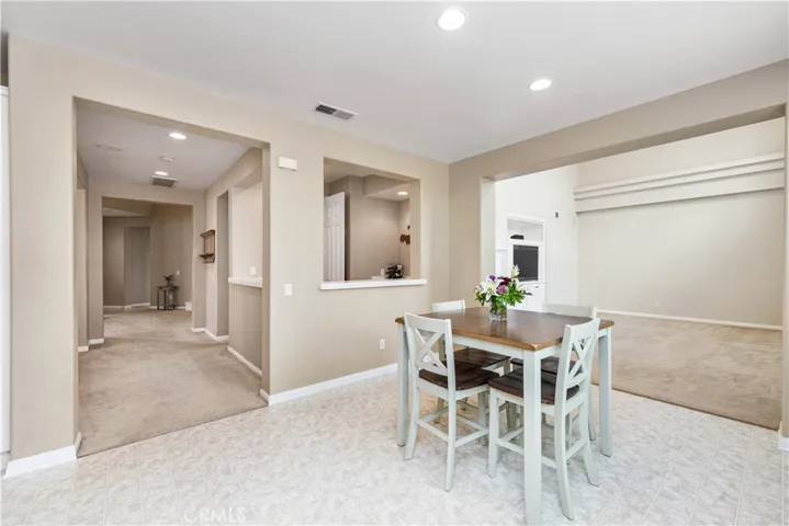 29126 Starwood Place, Saugus, California 91390