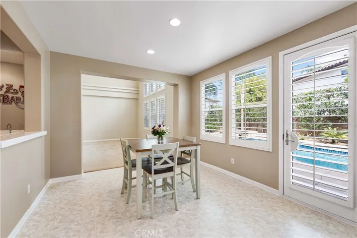 29126 Starwood Place, Saugus, California 91390