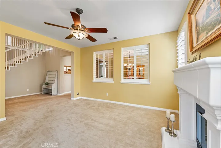 29126 Starwood Place, Saugus, California 91390
