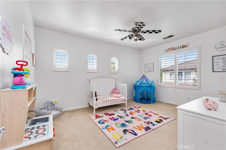 29126 Starwood Place, Saugus, California 91390