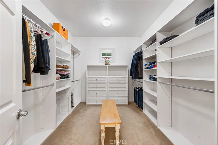 29126 Starwood Place, Saugus, California 91390