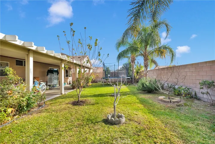 15827 Mariposa Drive, Fontana, California 92336